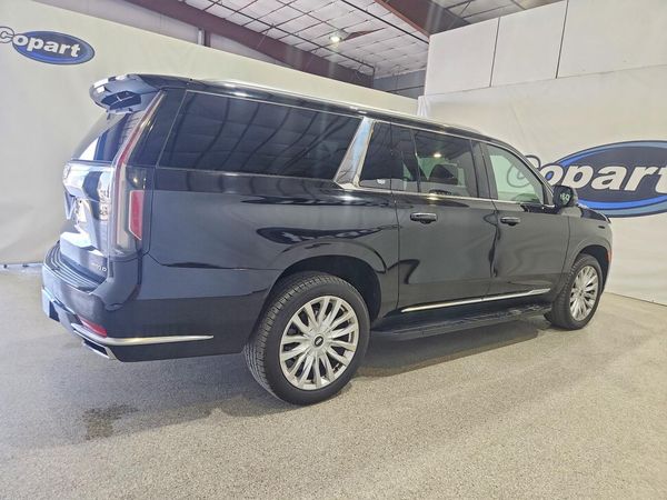 2023 CADILLAC ESCALADE Luxury
