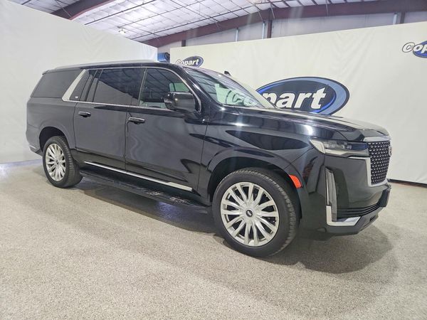 2023 CADILLAC ESCALADE Luxury