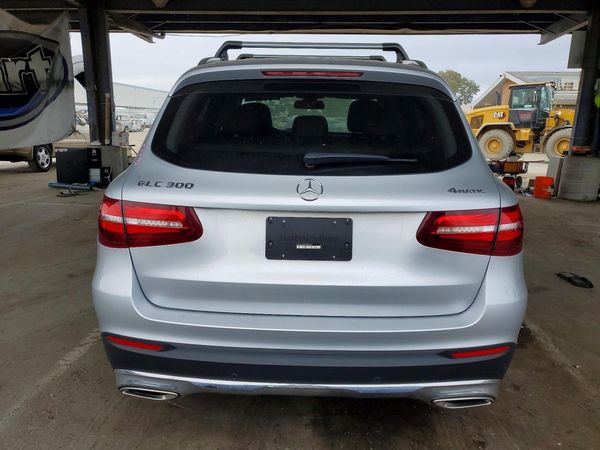 2019 MERCEDES-BENZ GLC GLC 300-4M