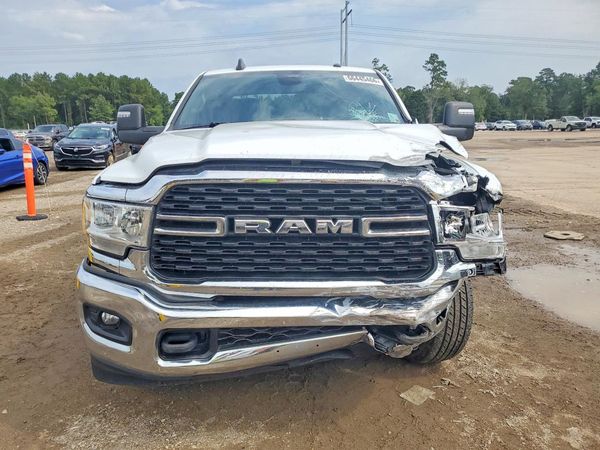2023 RAM 2500