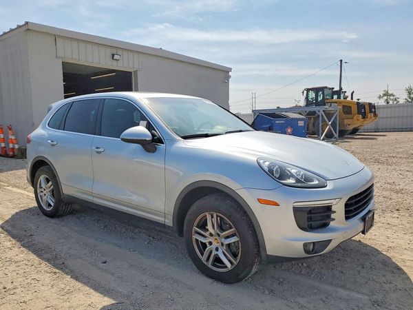2018 PORSCHE CAYENNE