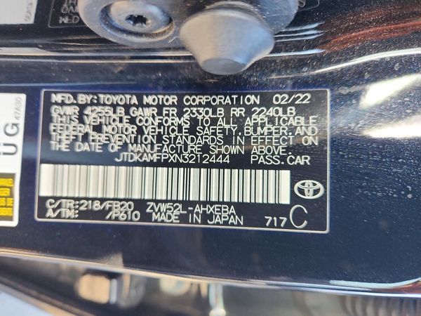 2022 TOYOTA PRIUS