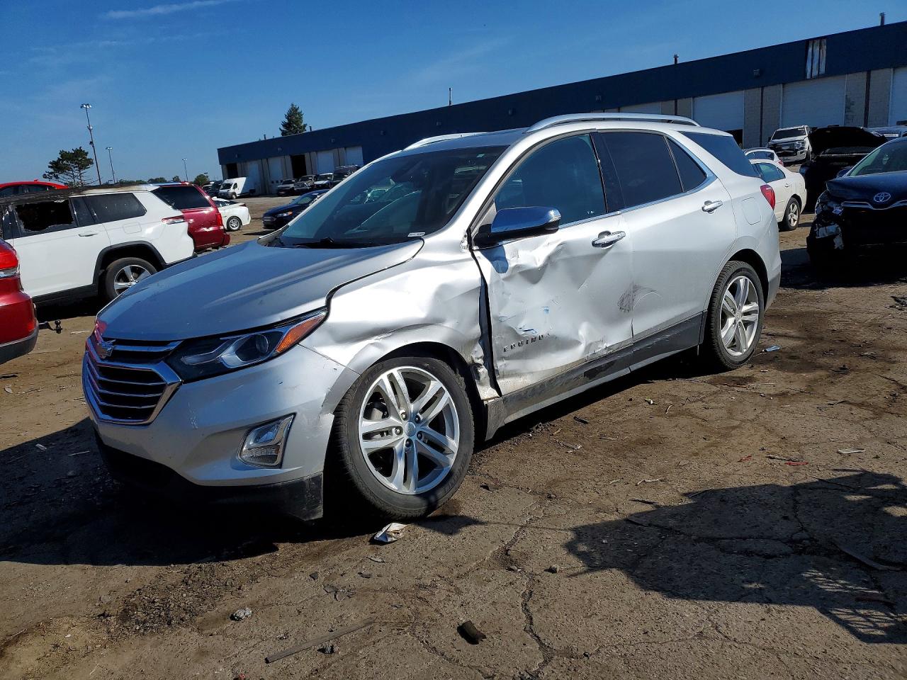 2018 CHEVROLET EQUINOX Premier (1LZ)