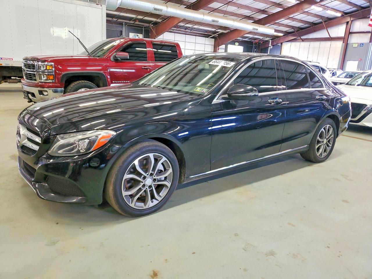 2016 MERCEDES-BENZ C C300-4M — Front 3/4