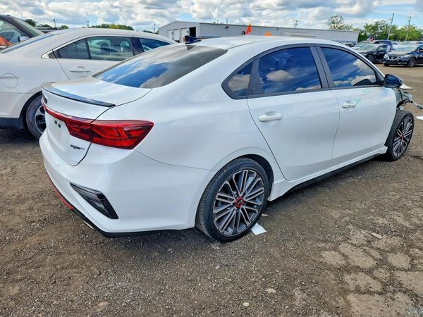 2021 KIA FORTE GT