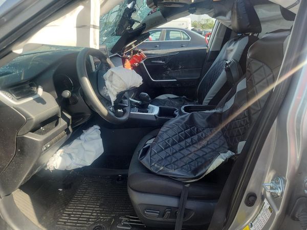 2025 TOYOTA RAV4 — DENT