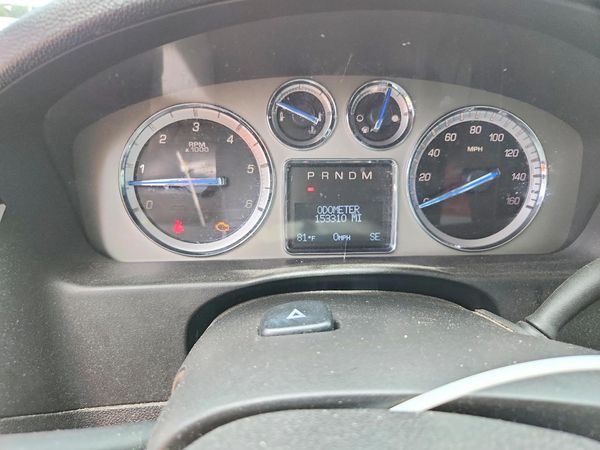 2012 CADILLAC ESCALADE Premium