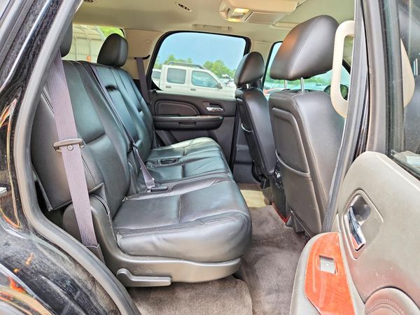 2012 CADILLAC ESCALADE Premium