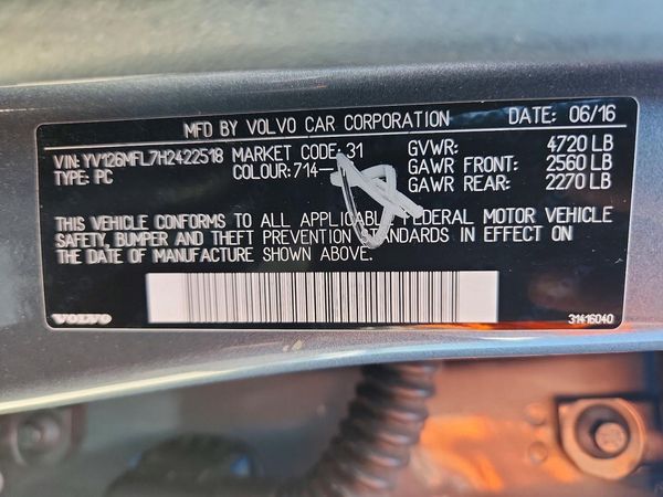 2017 VOLVO S60 Dynamic