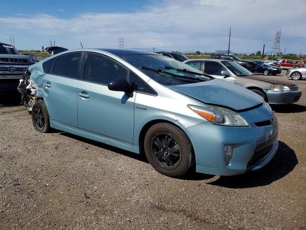 2012 TOYOTA PRIUS