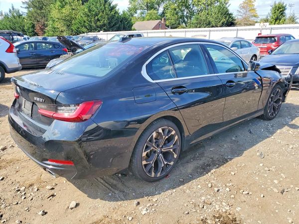 2025 BMW 330XI
