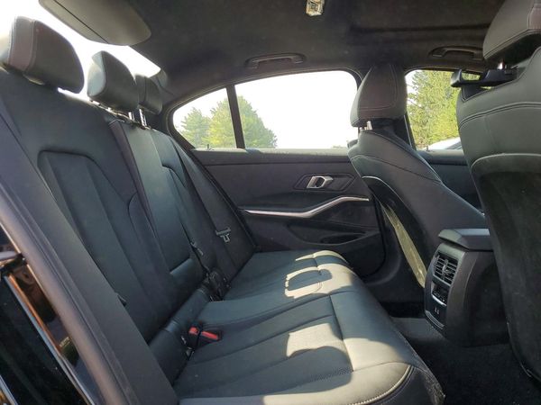 2025 BMW 330XI