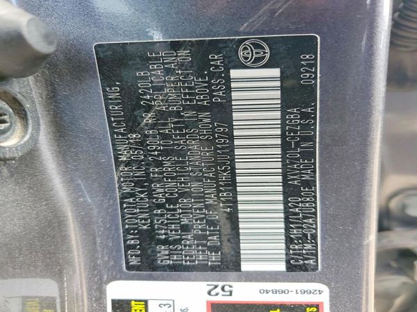 2018 TOYOTA CAMRY