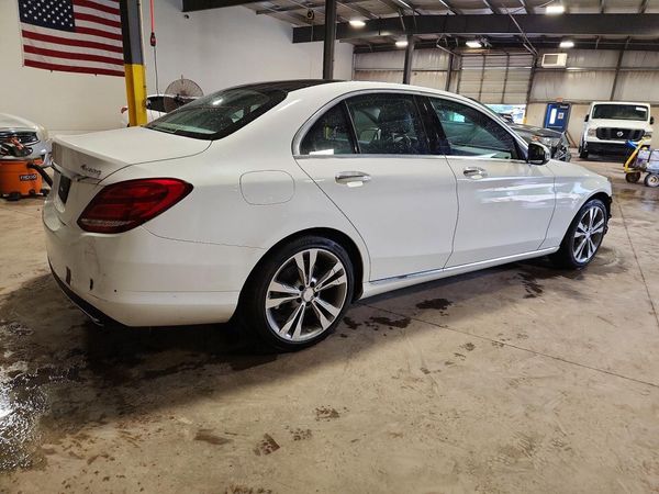 2017 MERCEDES-BENZ C