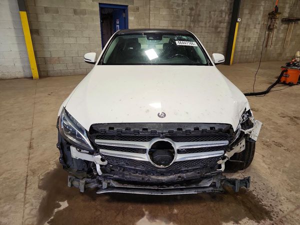 2017 MERCEDES-BENZ C