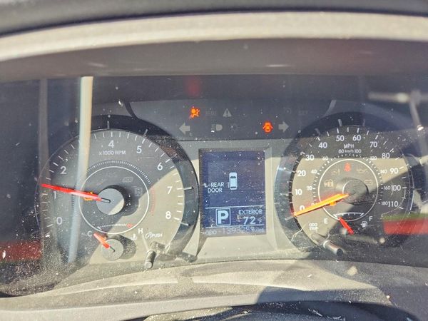 2015 TOYOTA SIENNA