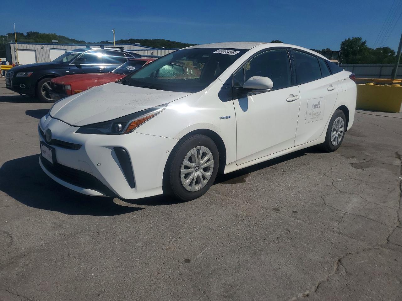 2019 TOYOTA PRIUS L/LE/XLE/LTD.