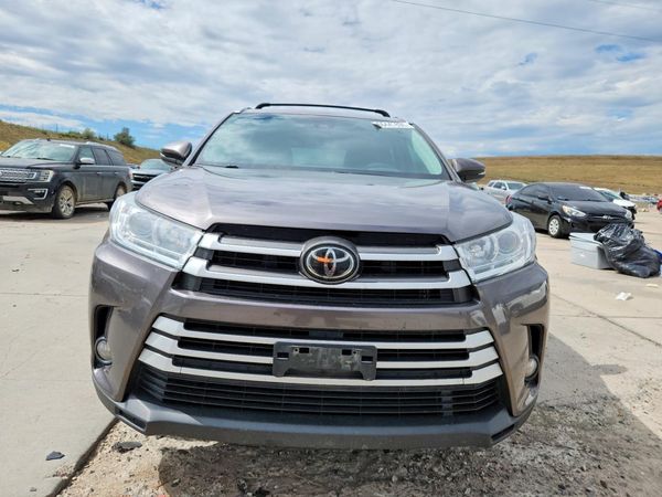 2019 TOYOTA HIGHLANDER SE/XLE