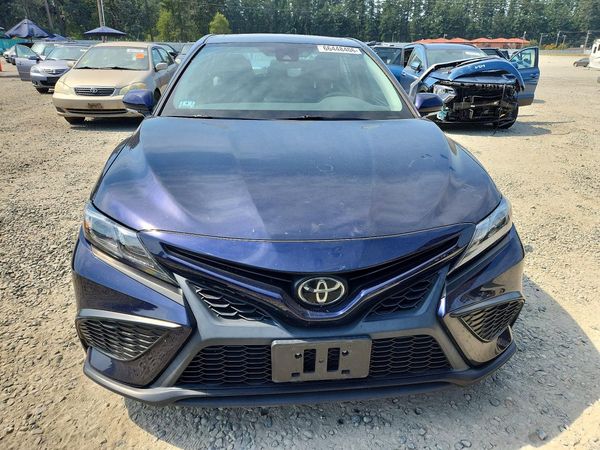 2022 TOYOTA CAMRY