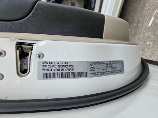 2021 CHRYSLER PACIFICA Touring L