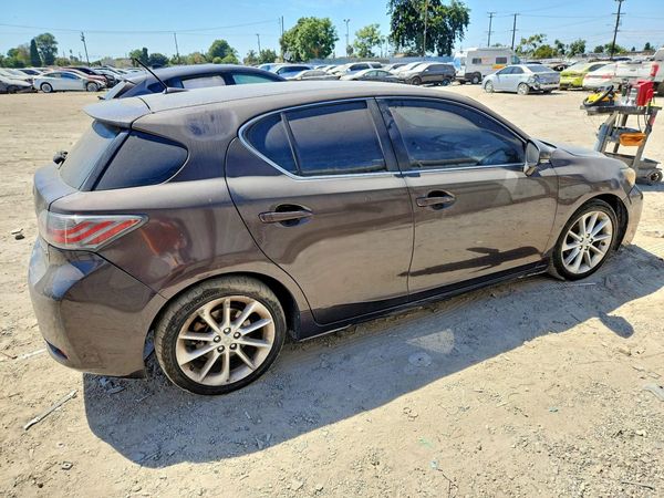 2012 LEXUS CT 200h