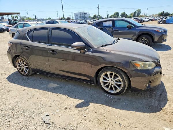 2012 LEXUS CT 200h
