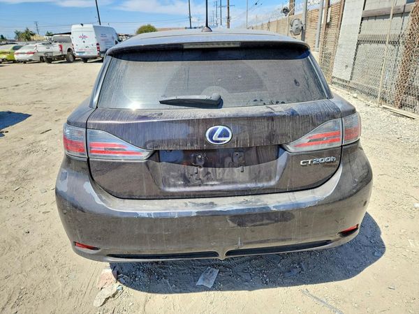 2012 LEXUS CT 200h