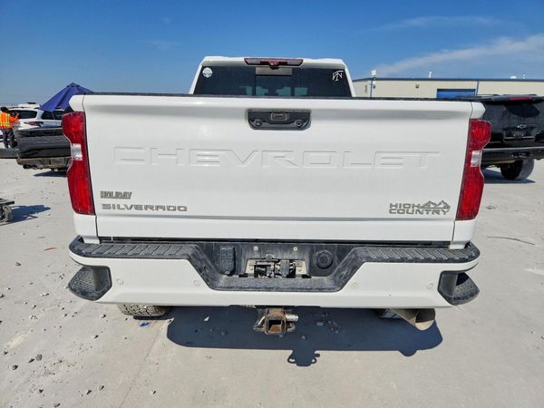 2020 CHEVROLET SILVERADO High Country