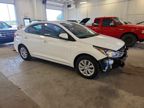 2022 HYUNDAI ACCENT