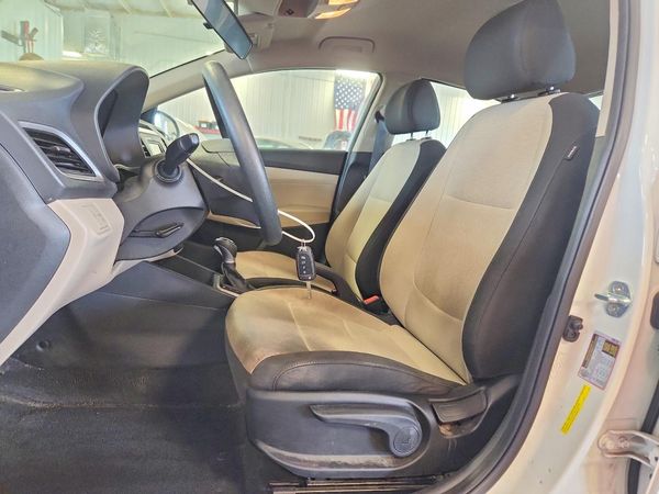 2022 HYUNDAI ACCENT
