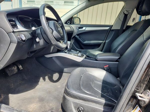 2016 AUDI A4 — DENT