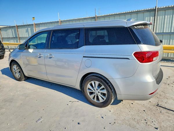 2016 KIA SEDONA LX - Middle-low