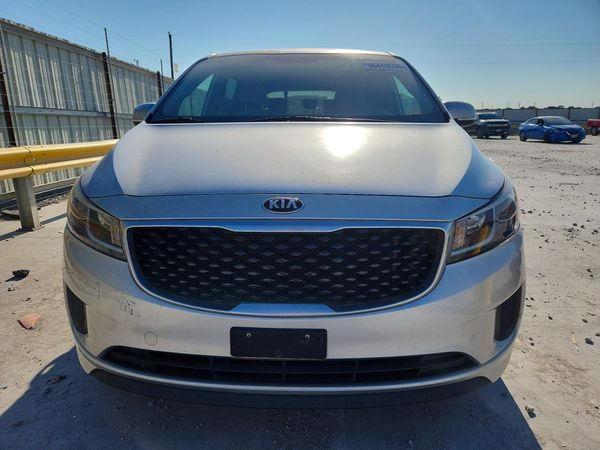 2016 KIA SEDONA LX - Middle-low