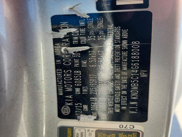 2016 KIA SEDONA LX - Middle-low
