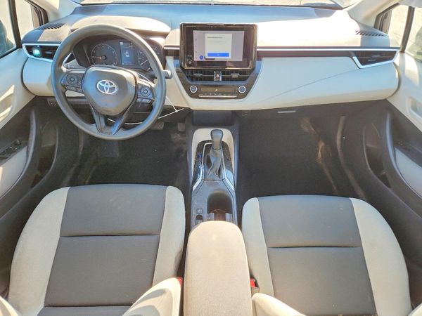 2025 TOYOTA COROLLA LE