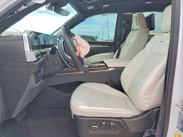 2026 CADILLAC ESCALADE