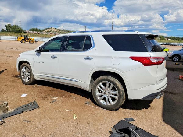 2019 CHEVROLET TRAVERSE High Country / RS