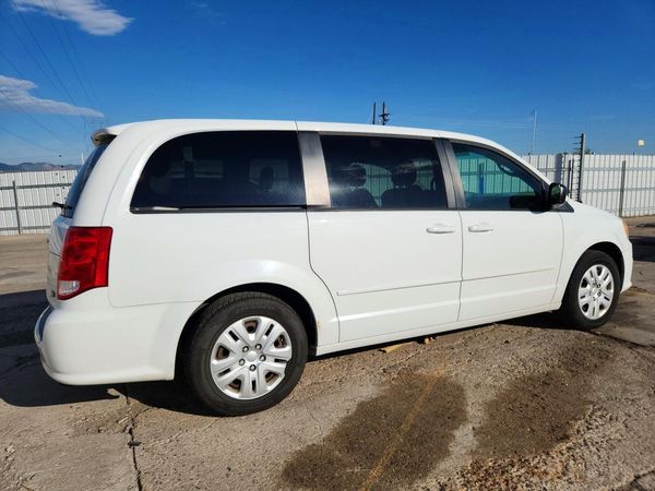 2014 DODGE GRAND CARAVAN SE