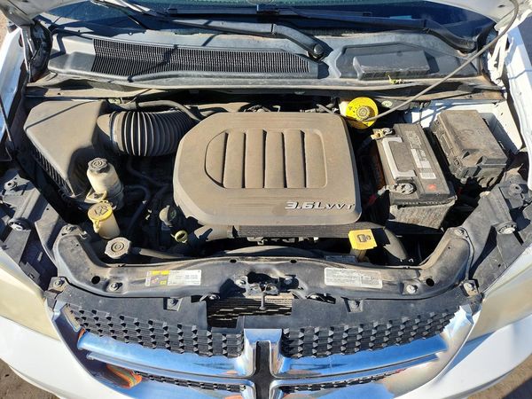 2014 DODGE GRAND CARAVAN SE