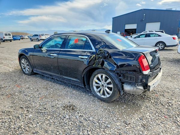 2018 CHRYSLER 300