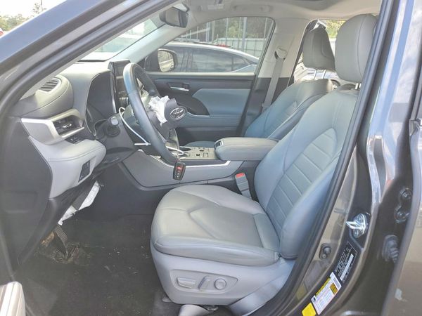 2023 TOYOTA HIGHLANDER