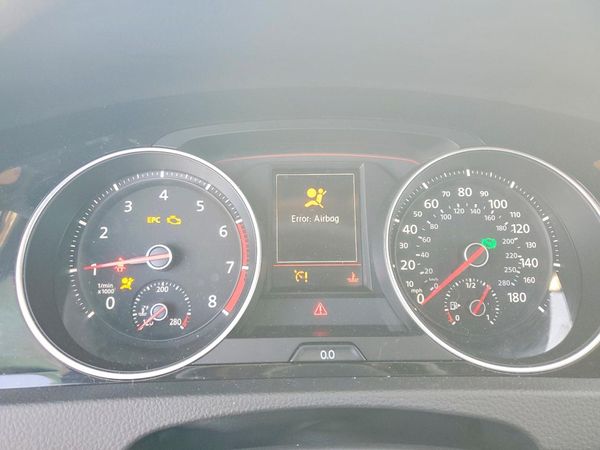 2020 VOLKSWAGEN GTI