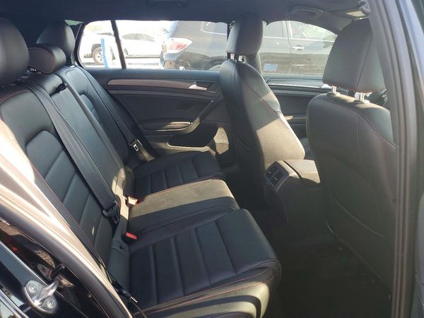 2020 VOLKSWAGEN GTI