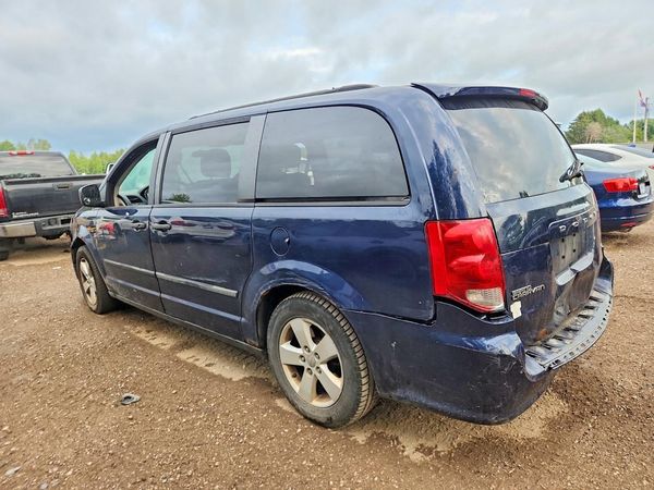 2014 DODGE GRAND CARAVAN SE