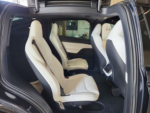 2023 TESLA MODEL X