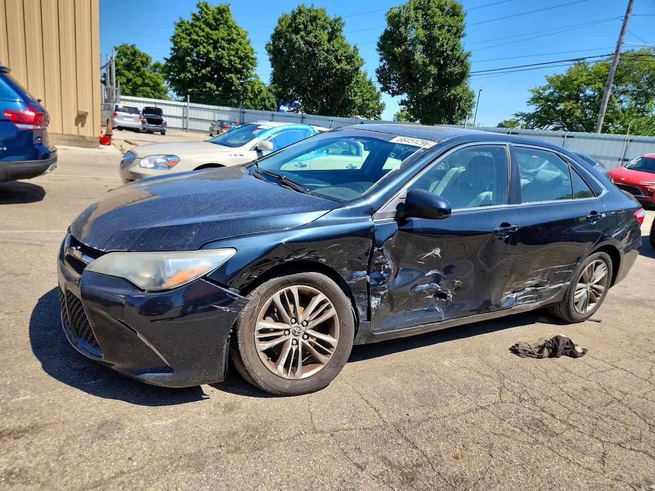 2015 TOYOTA CAMRY