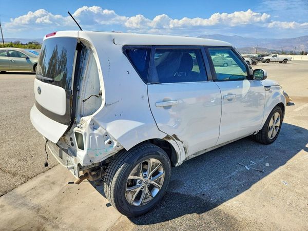 2016 KIA SOUL Plus