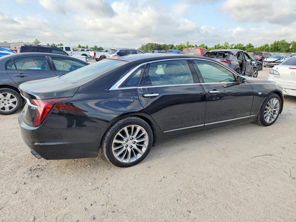 2019 CADILLAC CT6 Luxury