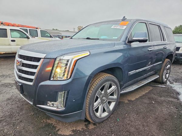 2019 CADILLAC ESCALADE Luxury