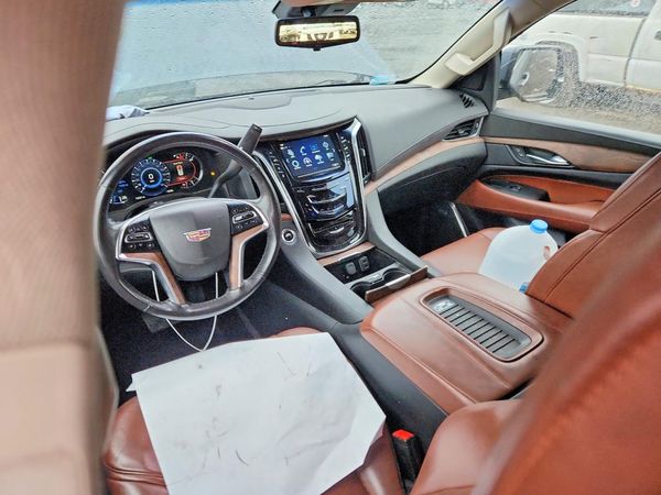 2019 CADILLAC ESCALADE Luxury